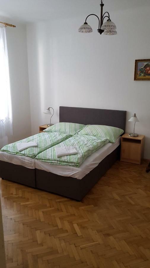 Apartmány Račianska Bratislava Habitación foto